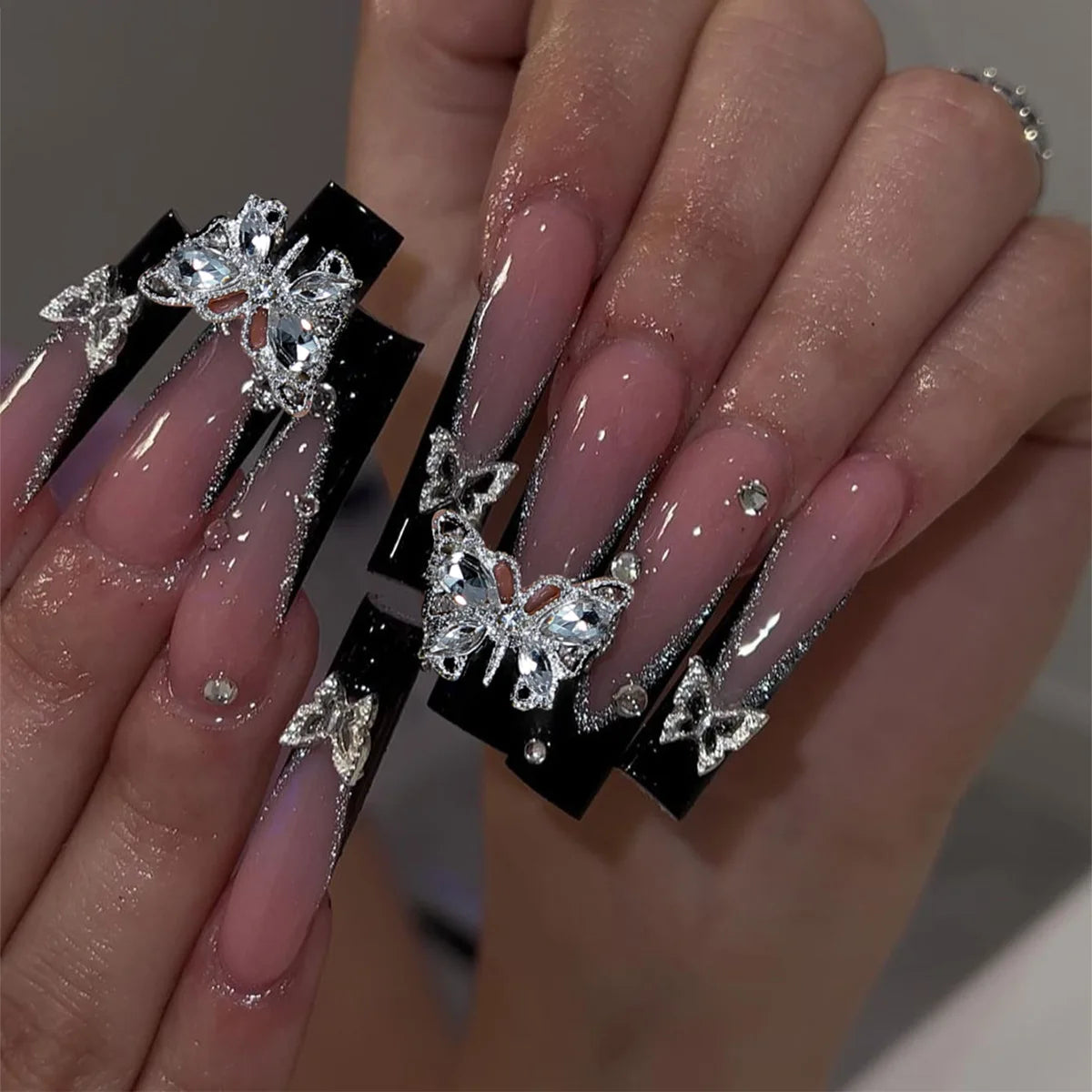 Leopard Cherry Rhinestone Press-On Nails