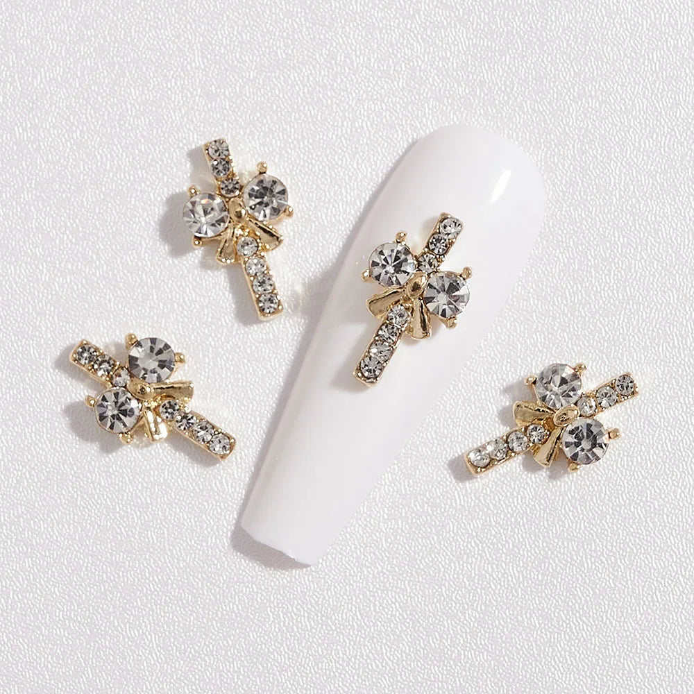 10pcs French Court  Luxury Alloy Nail Art Charm 3D Zircon Crystal  Pearl Nail Decoration Fashion Baroque Nail Parts 10*11mm