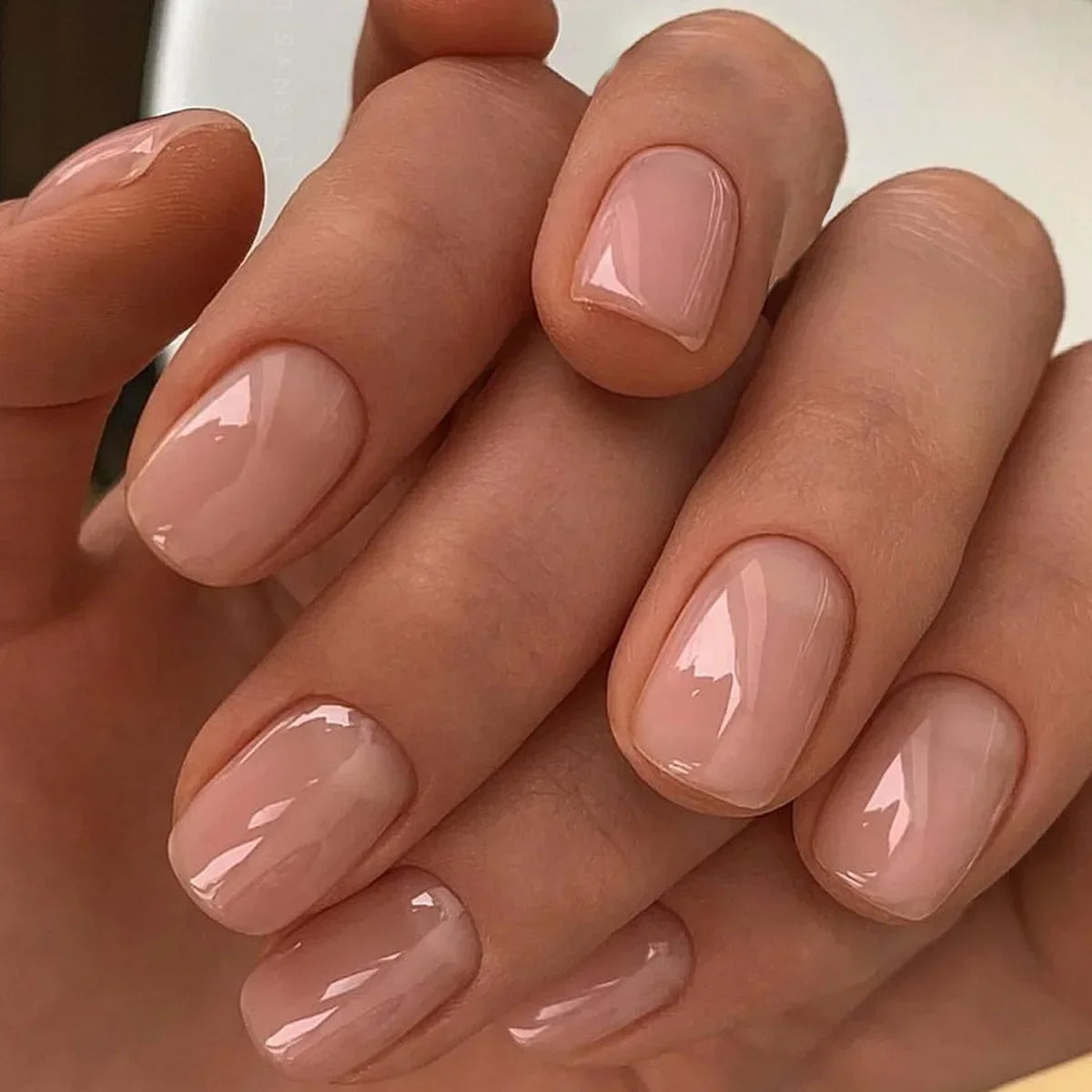 Pink Gradient Oval Press-On Nails